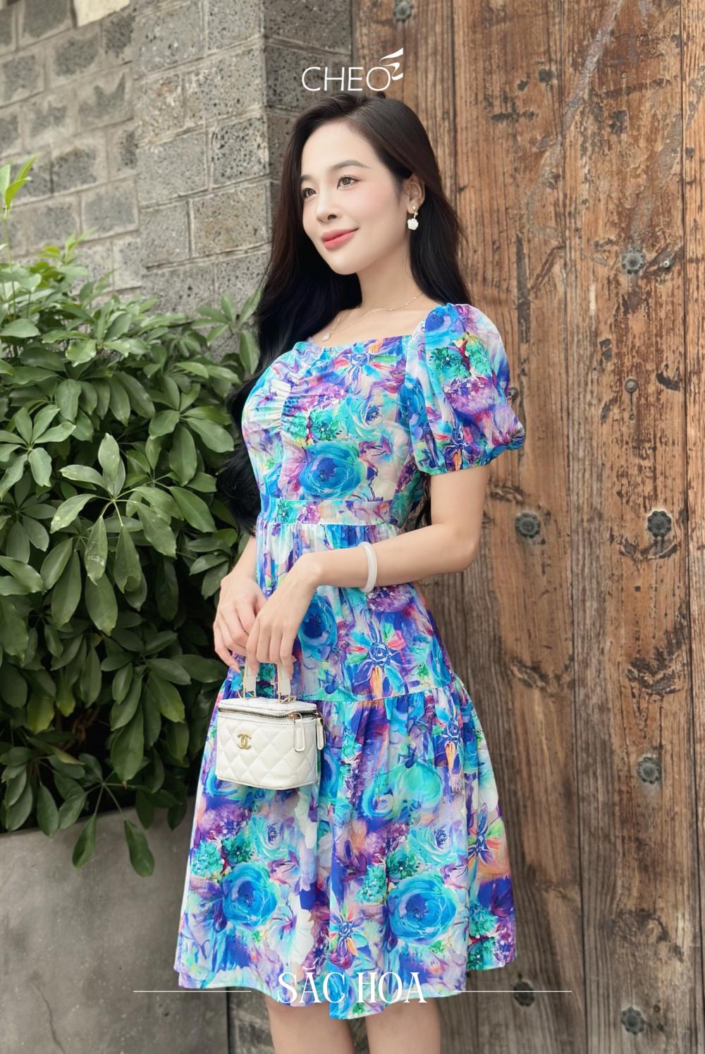 Đầm nhún ngực hoa xanh biển