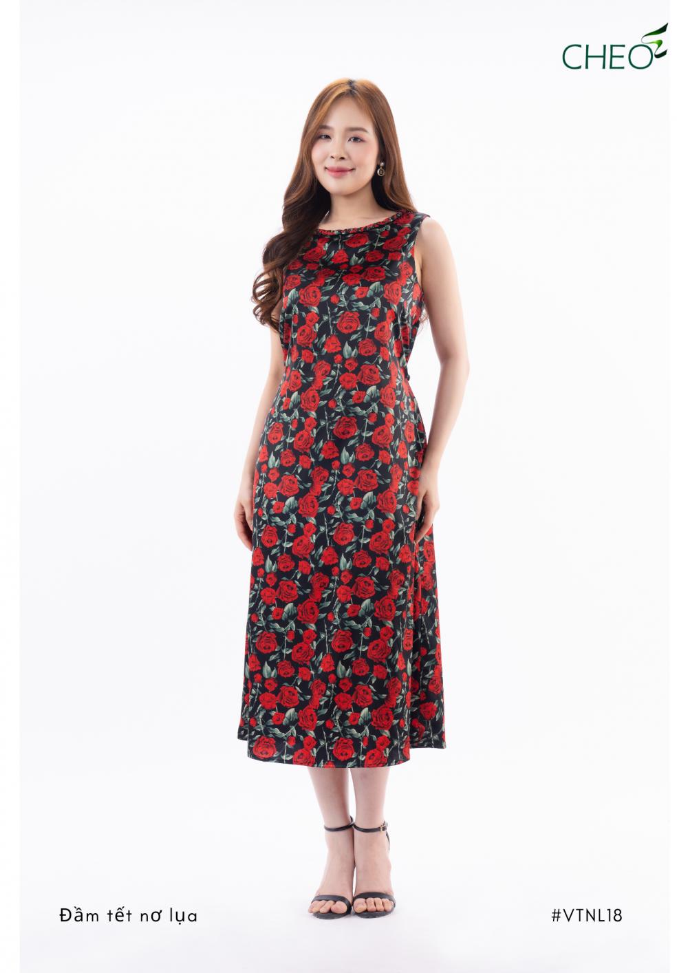 ĐẦM TẾT LỤA HOA HỒNG