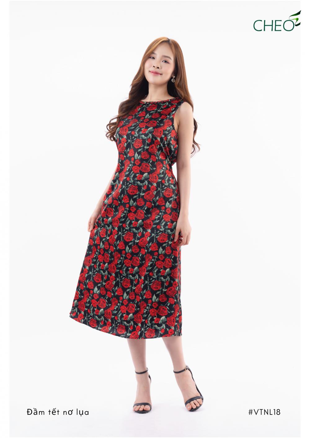 ĐẦM TẾT LỤA HOA HỒNG