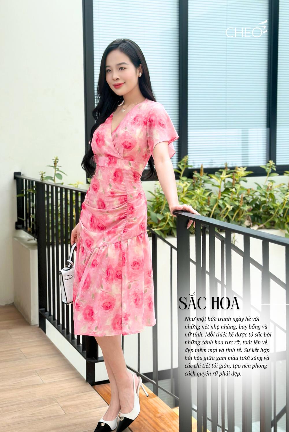 Đầm rút gấu CF hoa hồng