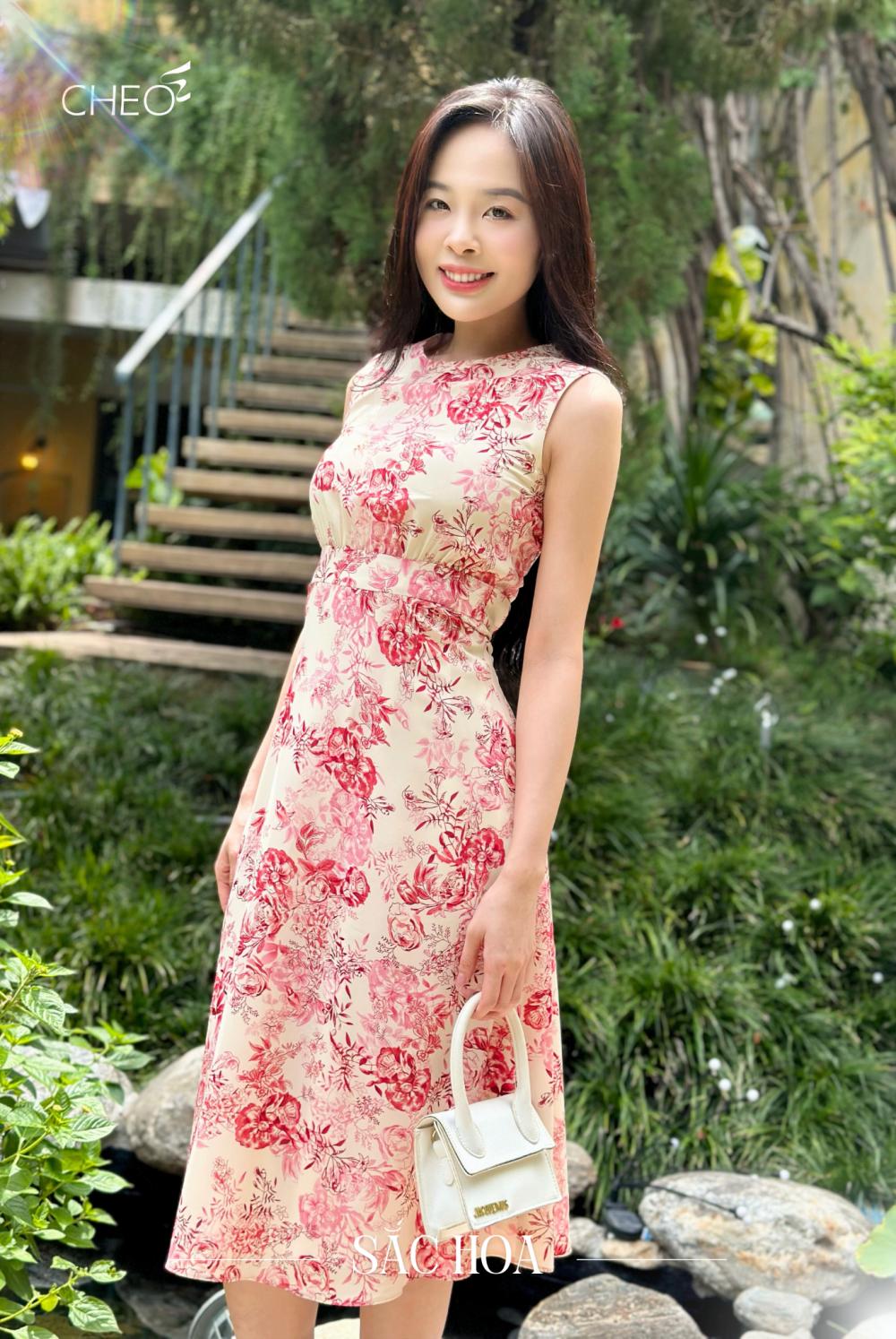 Đầm nhún eo A lụa hoa đỏ nền